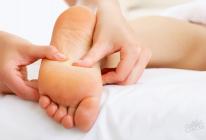 Как правильно делать массаж ног в домашних условиях